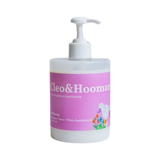 Dog shampoo and conditioner duo pump bottle, purple and white Cleo&Hooman
