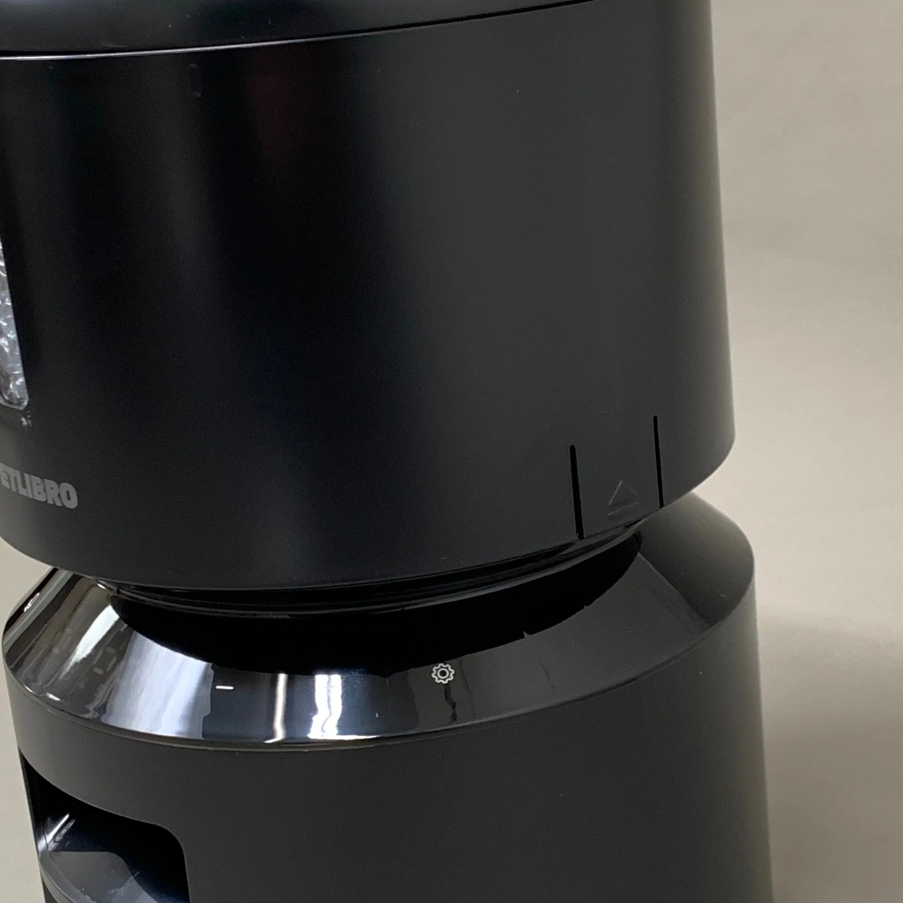Black Petlibro automatic pet feeder with settings button and water level indicator for cats and dogs