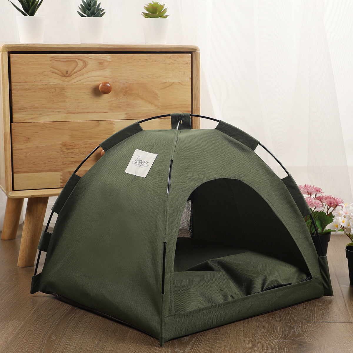 Green pet tent bed with side zipper entrance and black mesh window