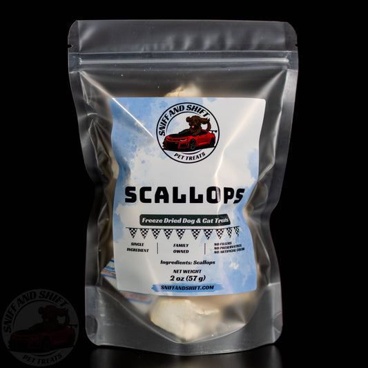 Freeze-dried scallop dog & cat treats pouch, front label and net weight